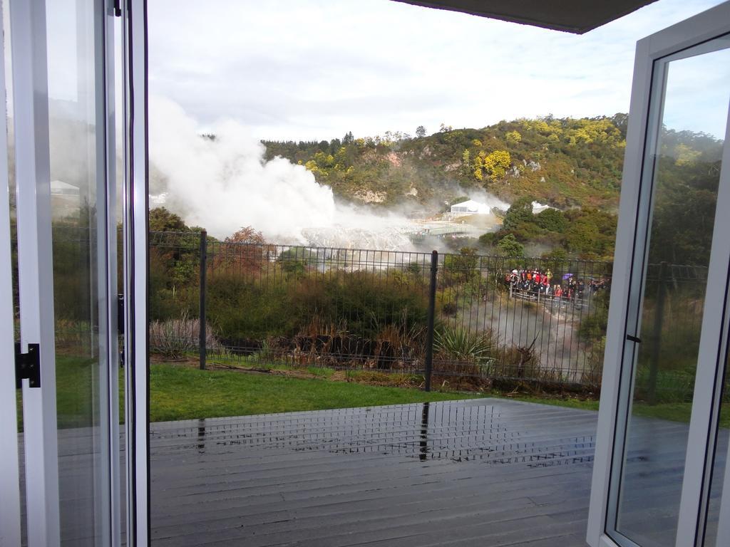 Silver Oaks Hotel - Geyserland Rotorua Exteriör bild