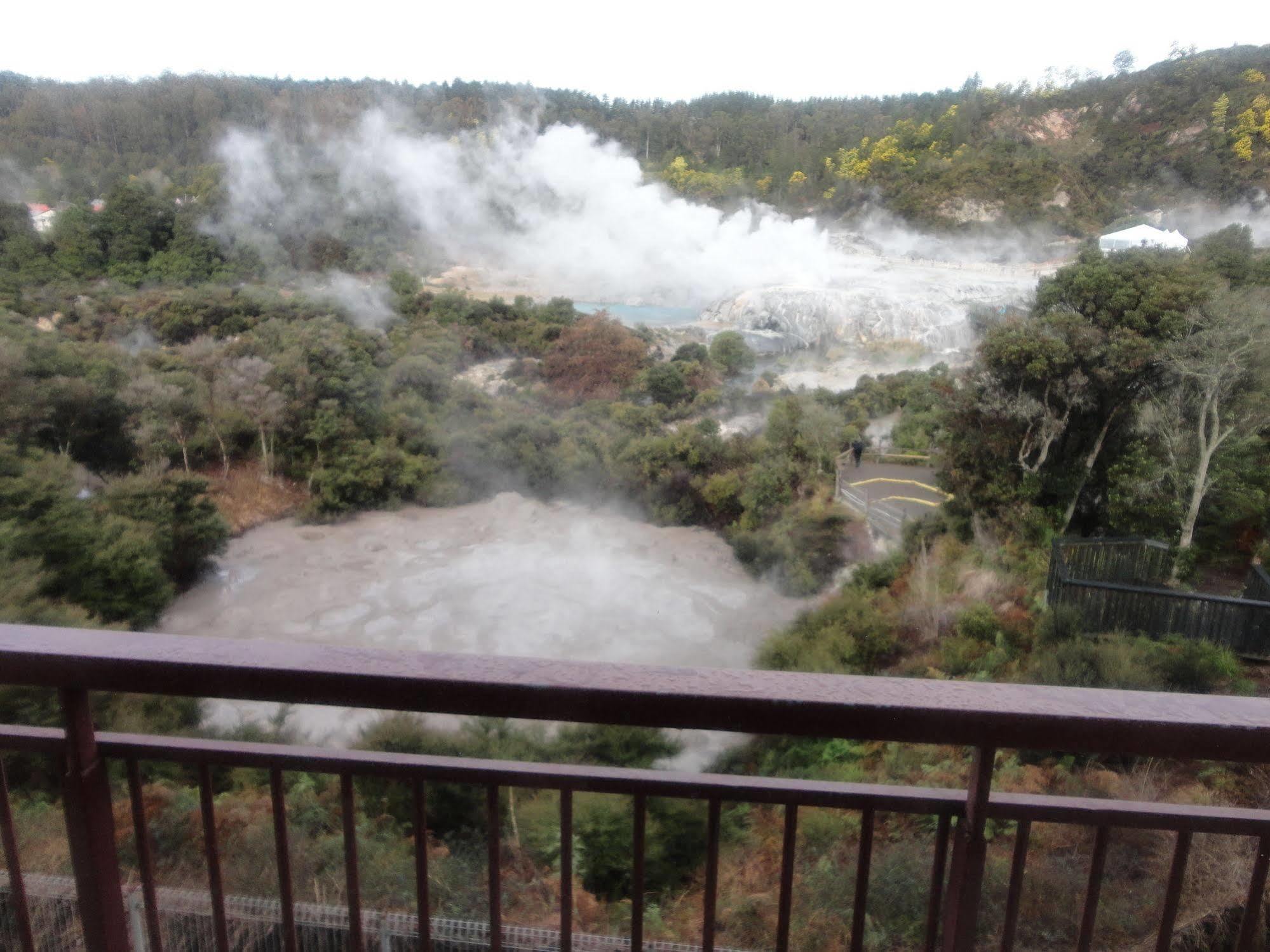 Silver Oaks Hotel - Geyserland Rotorua Exteriör bild
